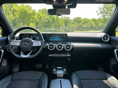 2020 Mercedes-Benz A-Class Facelift A 200 L Sport Sedan Fashion, фото 4, лот 10283256