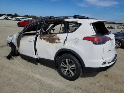 2017 TOYOTA RAV4 XLE, фото 2, лот 11185673