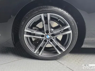 2023 BMW 2-Series 220i M Sports, фото 3, лот 10037687