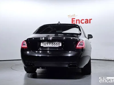2023 Rolls-Royce Ghost 6.7 V12 Black Badge, фото 4, лот 10035445