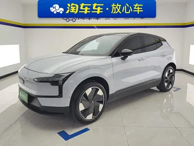 2025 Volvo EX30 RWD Long Range Ultra, фото 1, лот 10366062