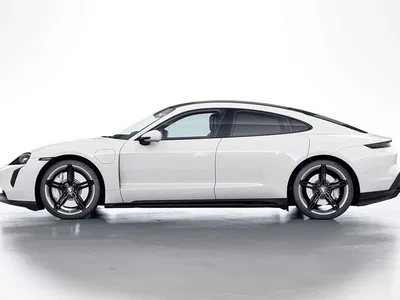2022 Porsche Taycan, фото 2, лот 11225373
