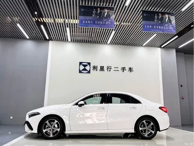 2024 Mercedes-Benz A-Class A 200 L Fashion Edition, фото 2, лот 10808214