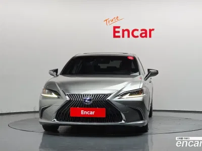 2021 Lexus ES 300h Luxury Plus, фото 3, лот 10221703