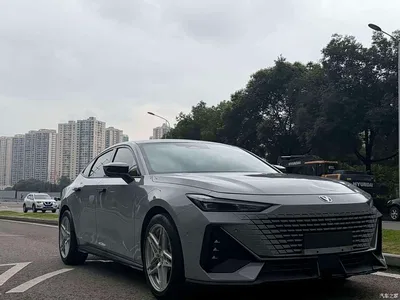 2022 Changan UNI-V 1.5T Smart Pilot Edition, фото 4, лот 10251590