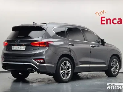 2019 Hyundai Santafe Diesel 2.2 4WD, фото 2, лот 10523944