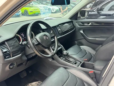 2018 Škoda Kodiaq Facelift TSI330 5-seat 2WD Premium Luxury Edition, фото 4, лот 11199199