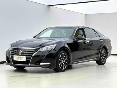 2018 Toyota Crown 2.0T Fashion Edition, фото 1, лот 10273534