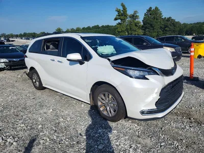 2022 TOYOTA SIENNA XLE, фото 4, лот 10531515