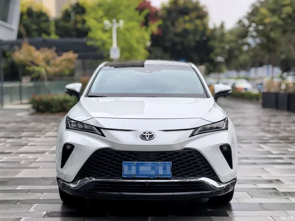 2022 Toyota Venza 2.0L CVT 2WD Luxury, фото 2, лот 10906801