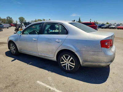 2007 VOLKSWAGEN JETTA 2.5 OPTION PACKAGE 1, фото 2, лот 10832839