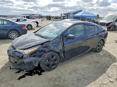 2017 TOYOTA PRIUS THREE TOURING, фото 1, лот 11317440