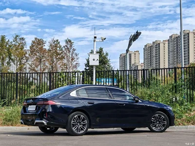 2025 BMW 5 Series 525Li M Sport Package, фото 4, лот 11345754