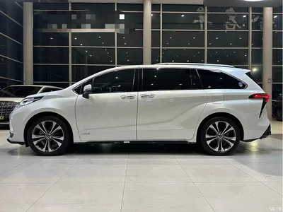 2022 Toyota Granvia Model Year 2.5L Hybrid Flagship Edition, фото 4, лот 10383050