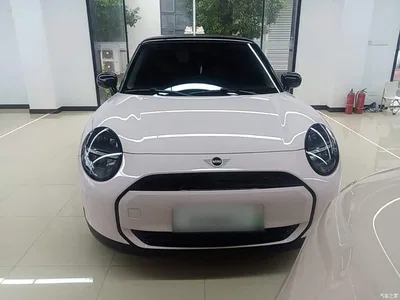 2025 MINI Electric MINI COOPER Facelift 466km COOPER E Classic Trim, фото 3, лот 11201804