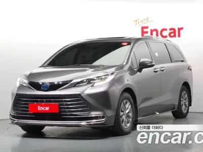 2022 Toyota Sienna 2.5 Hybrid AWD, фото 1, лот 10034371