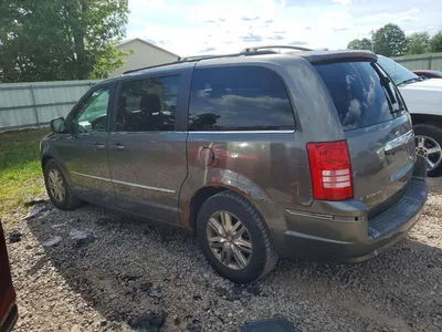 2010 CHRYSLER TOWN & COUNTRY TOURING, фото 2, лот 10867662