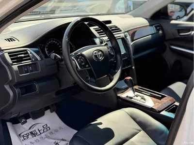 2016 Toyota Camry 2.5G 10th Anniversary Luxury Navigation Edition, фото 4, лот 10277745