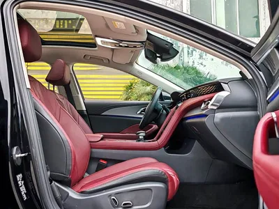 2024 Hongqi H5 2.0T Automatic Smart Connect Flag Smooth Edition, фото 4, лот 10287051