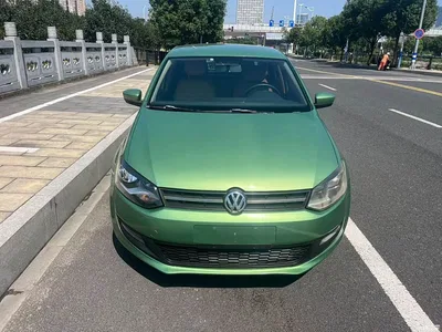 2013 Volkswagen Polo 1.4L Automatic Luxury Edition, фото 2, лот 11187961