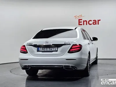 2017 Mercedes-Benz E-Class E220d Avantgarde, фото 3, лот 10169555