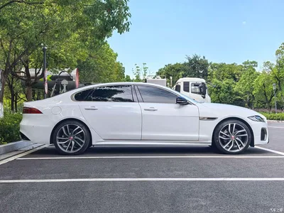 2024 Jaguar XFL 2.0T P300 AWD Flagship Sport Gilded Edition, фото 4, лот 10331721