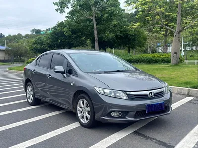 2013 Honda Civic 10th Anniversary 1.8L Automatic Luxury, фото 3, лот 10416833