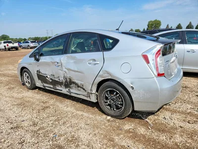 2014 TOYOTA PRIUS TWO, фото 2, лот 10585810