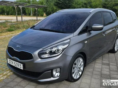 2015 Kia Carens 1.7 VGT Prestige, фото 1, лот 10405961