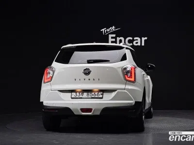 2015 Ssang Yong TIBOLI LX 2WD, фото 2, лот 10055067