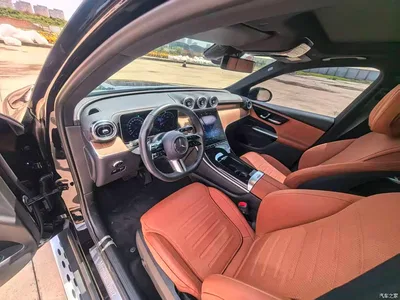 2023 Mercedes-Benz GLC 300 L 4MATIC Sport 5-Seater, фото 4, лот 10395916