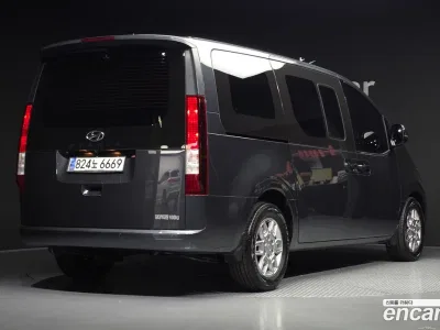2022 Hyundai Staria Cargo 5-Seater, фото 2, лот 10262199