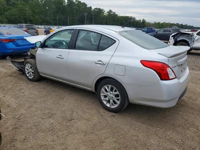 2018 NISSAN VERSA SV, фото 2, лот 10756045