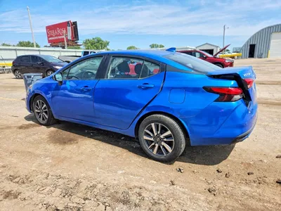 2020 NISSAN VERSA SV, фото 2, лот 10648934