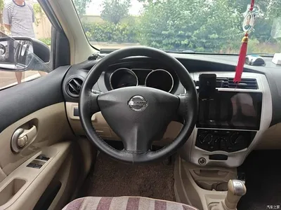 2015 Nissan Livina 1.6XE Manual Comfort Edition, фото 3, лот 11386398