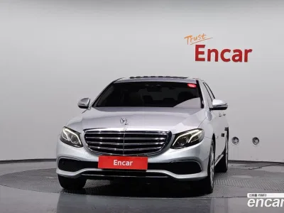 2017 Mercedes-Benz E-Class E220d Exclusive, фото 3, лот 10526060