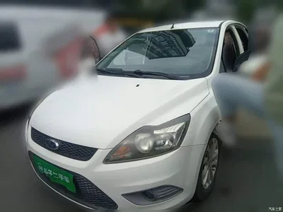 2013 Ford Focus Hatchback Classic 1.8L Manual Base, фото 1, лот 11188235
