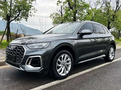 2022 Audi Q5L 40T Luxury Dynamic, фото 1, лот 10423214