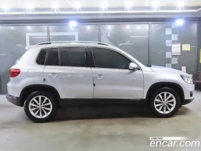 2015 Volkswagen Tiguan 2.0 TDI Comfort, фото 3, лот 11258466
