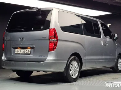 2018 Hyundai Starex 5-Seater VAN, фото 2, лот 10219752