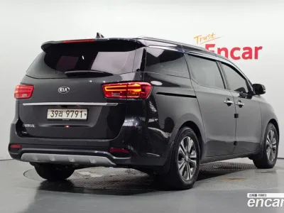 2019 Kia Canival 9-Seater Luxury, фото 2, лот 10325636