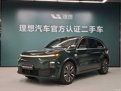 2025 Li Auto L6 Max Smart Renewal Edition, фото 1, лот 10447129