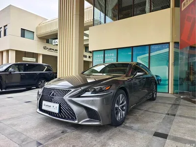 2018 Lexus LS 500h Excellence Edition China V, фото 1, лот 10310792