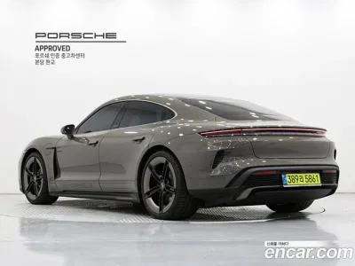 2025 Porsche Taycan Turbo, фото 2, лот 10104168