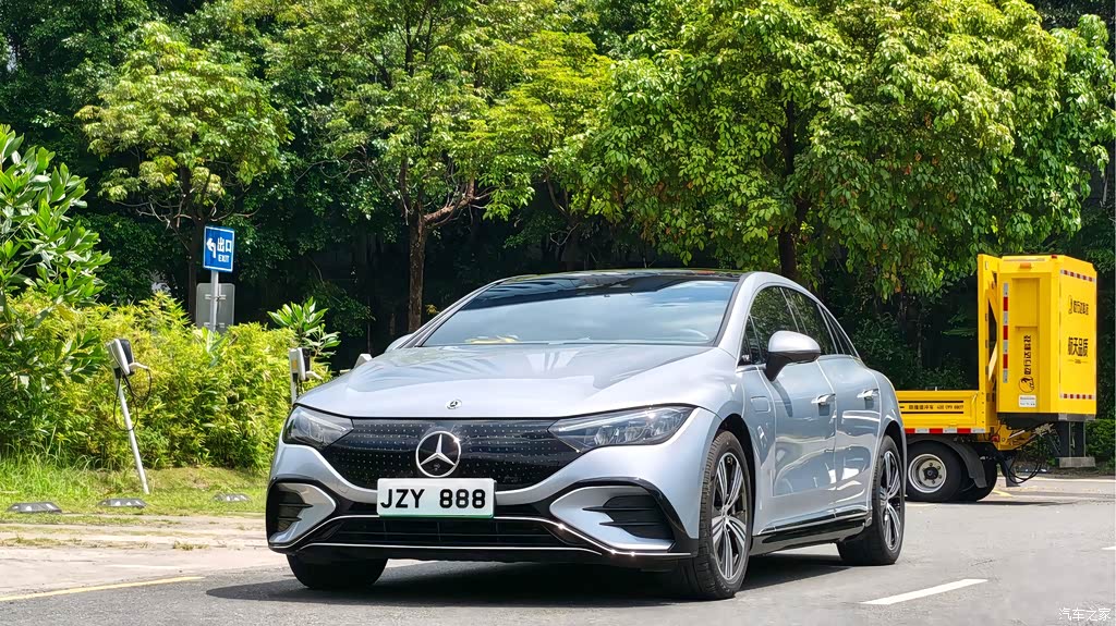 2022 Mercedes-Benz EQE 350 Luxury Edition, фото 1, лот 11182314