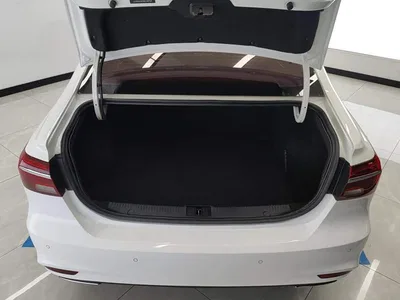 2017 Roewe i6 20T Auto Internet Smart Premium Edition, фото 4, лот 10339046