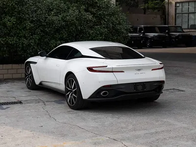 2022 Aston Martin DB11 4.0T V8 Coupe, фото 3, лот 10242204