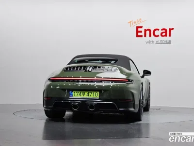 2025 Porsche 911 Carrera 4 GTS Cabriolet, фото 4, лот 10167877
