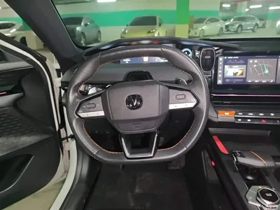 2022 Changan UNI-V 1.5T Premium Model, фото 3, лот 10256270