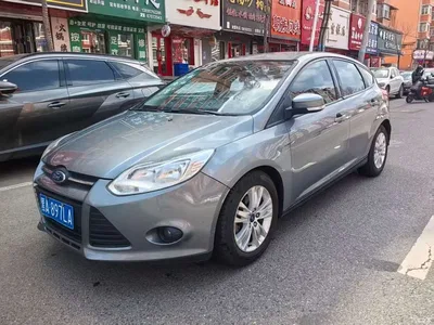 2012 Ford Focus Hatchback 1.6L Automatic Comfort, фото 1, лот 10306229